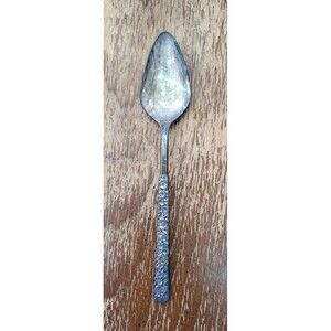 1847 Rogers Bros. IS -Love Precious Flowers Silverware Spoon Vintage (1970s)